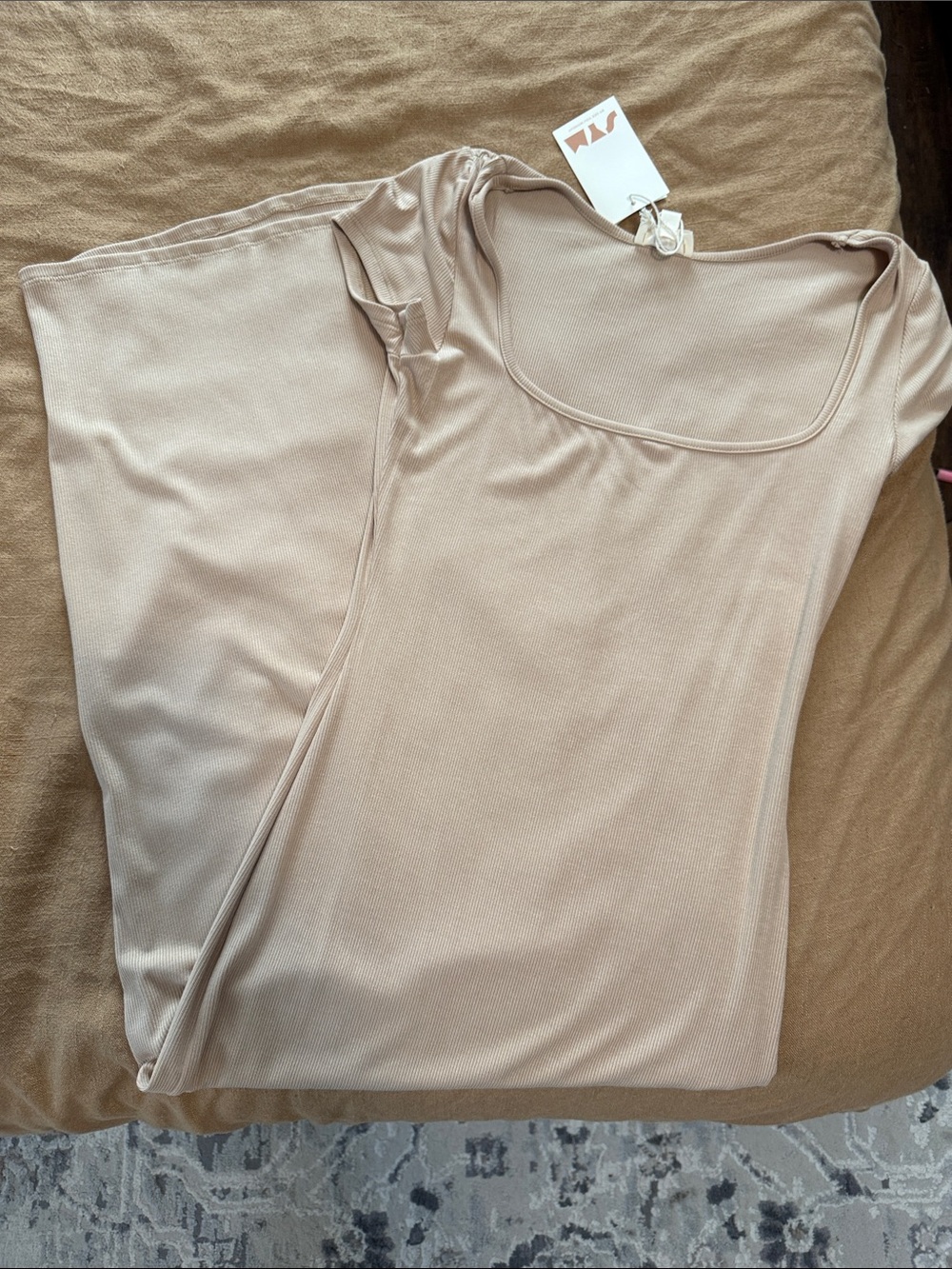 See You Monday Scoop Neck Slip in Light Beige
